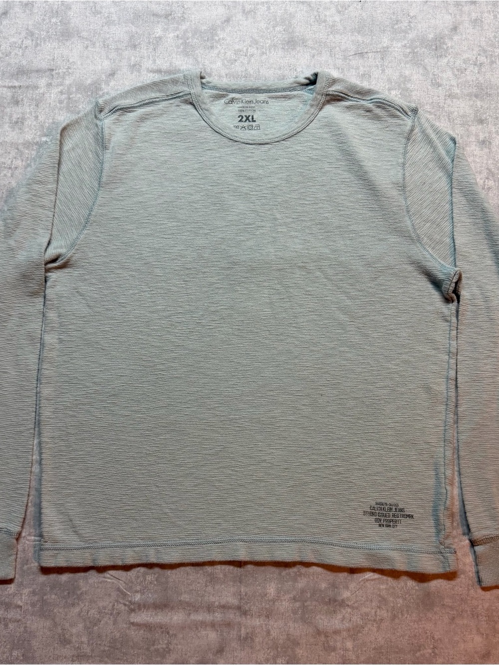 Calvin Klein Jeans Men’s Gray Crew Neck Knit Shirt Pullover Long Sleeve 2XL